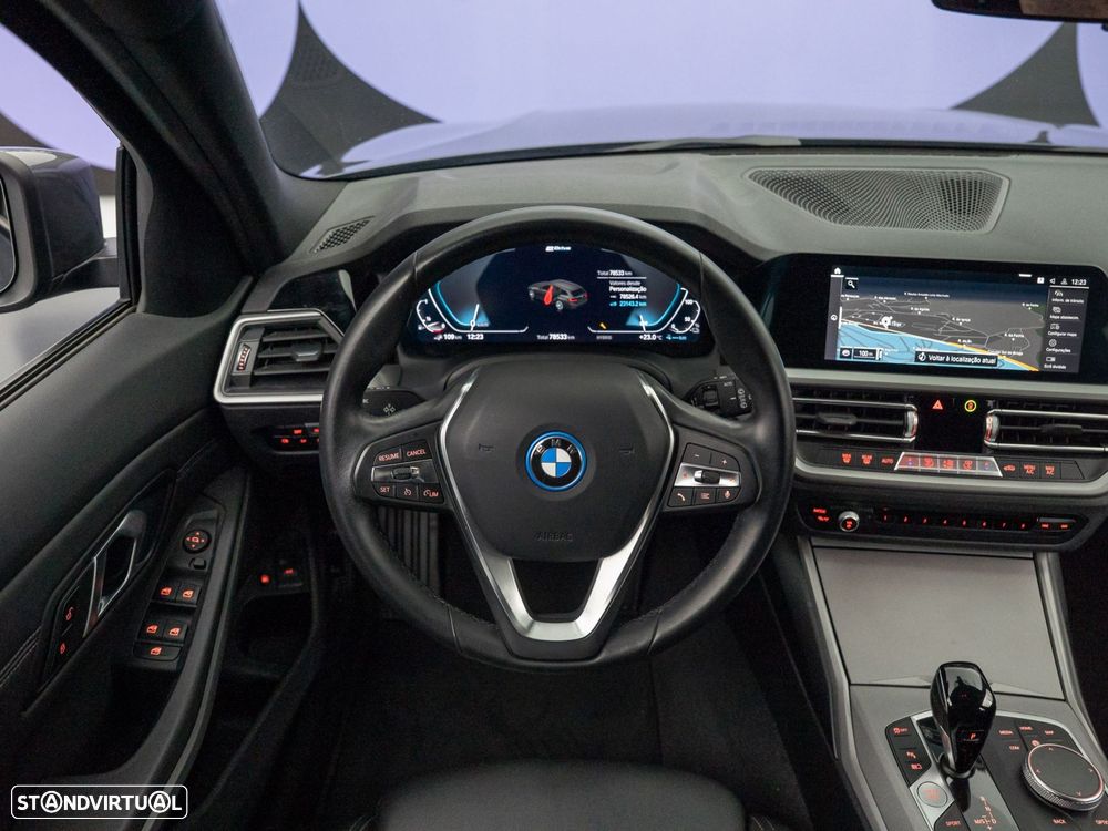 BMW 320 e Corporate Edition Auto - 17