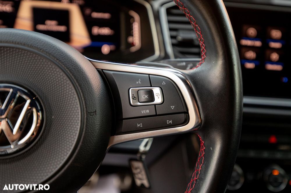 Volkswagen T-ROC 1.5 TSI DSG R-Line - 27