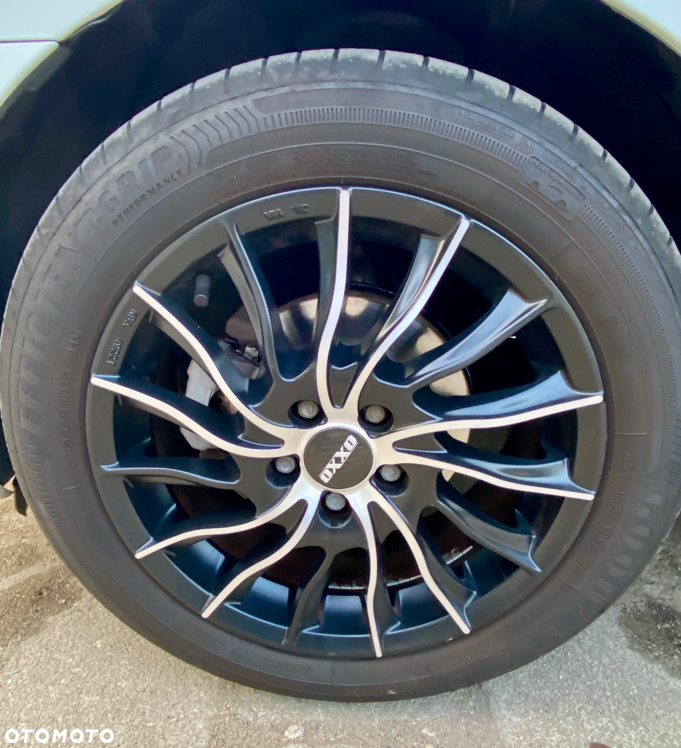 Toyota Prius (Hybrid) Executive - 15