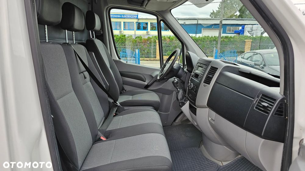 Volkswagen Crafter - 16