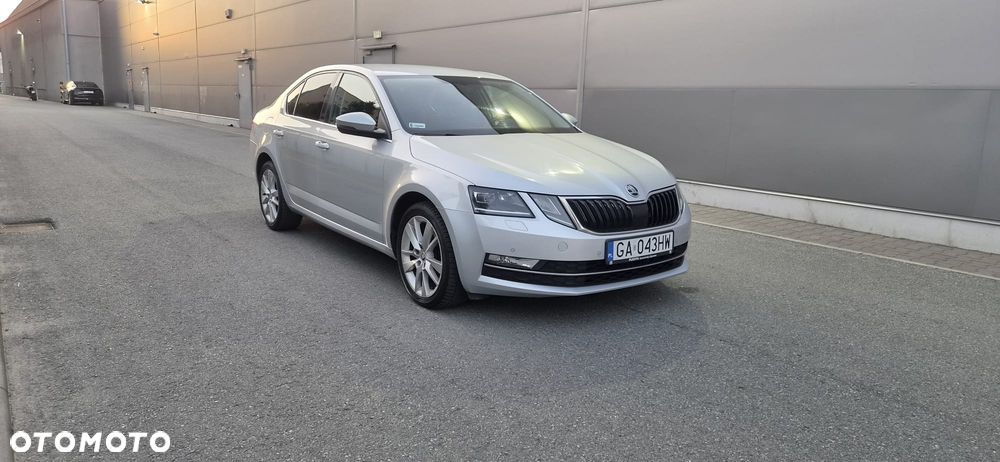 Skoda Octavia 2.0 TDI SCR Style DSG - 1