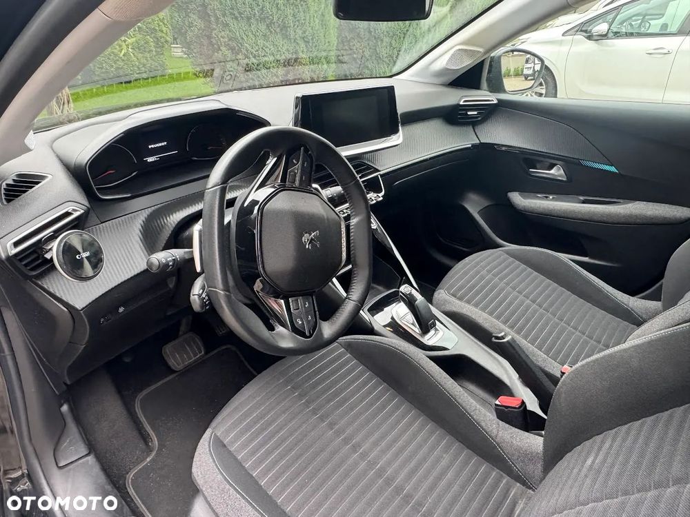 Peugeot 208 PureTech 100 EAT8 Active - 7