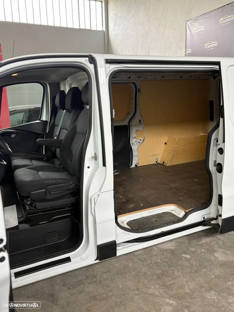 Renault Trafic 2.0 L2H12 - 10