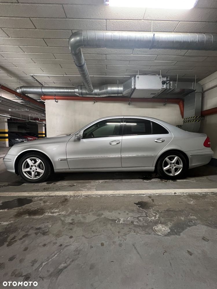 Mercedes-Benz Klasa E 350 Elegance - 19