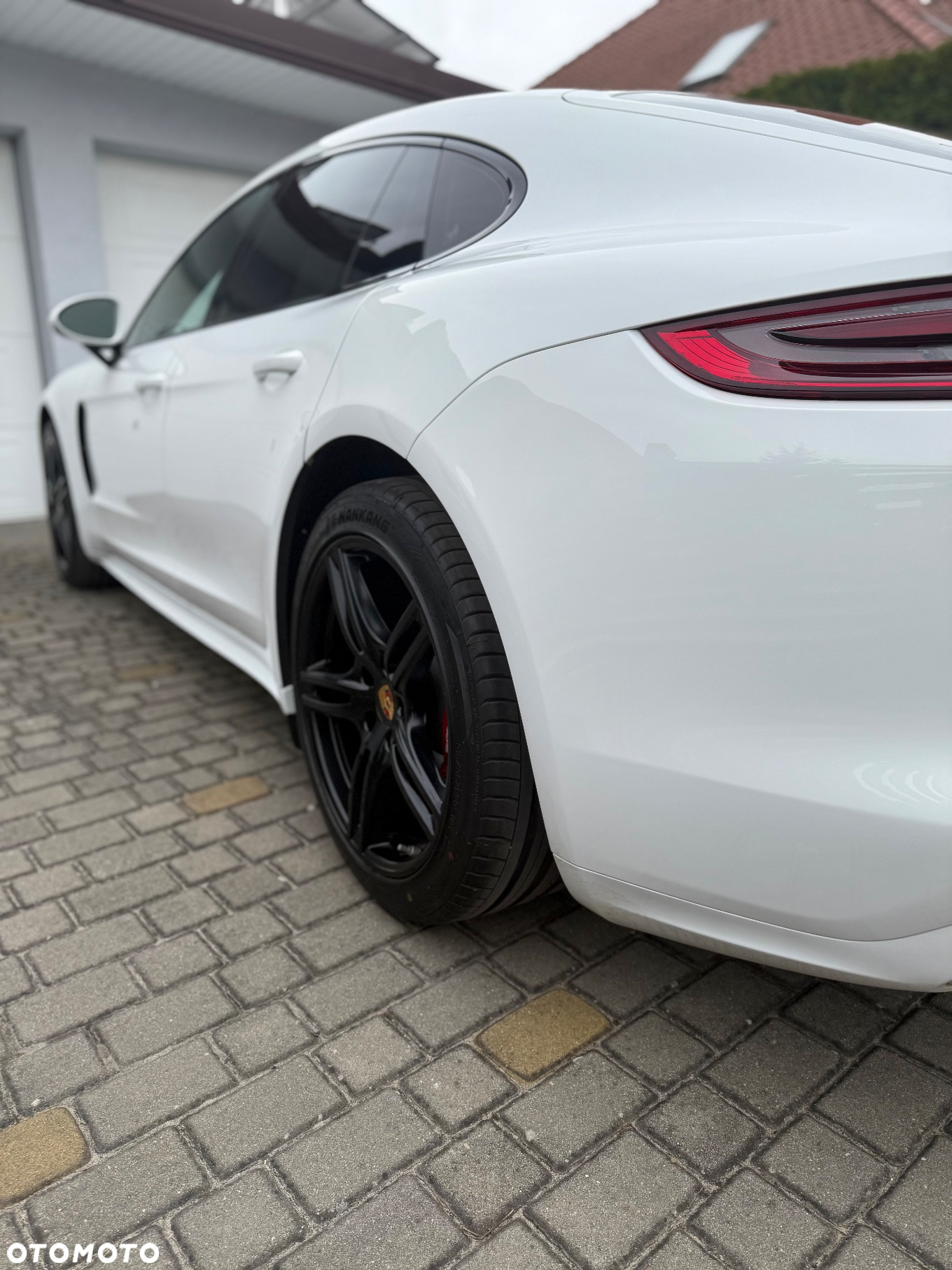 Porsche Panamera Standard - 11