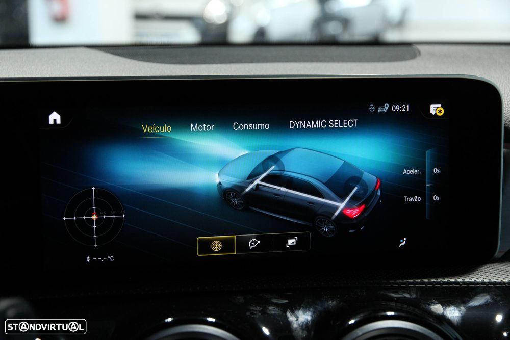 Mercedes-Benz A 35 AMG 4Matic Speedshift DCT 7G - 28