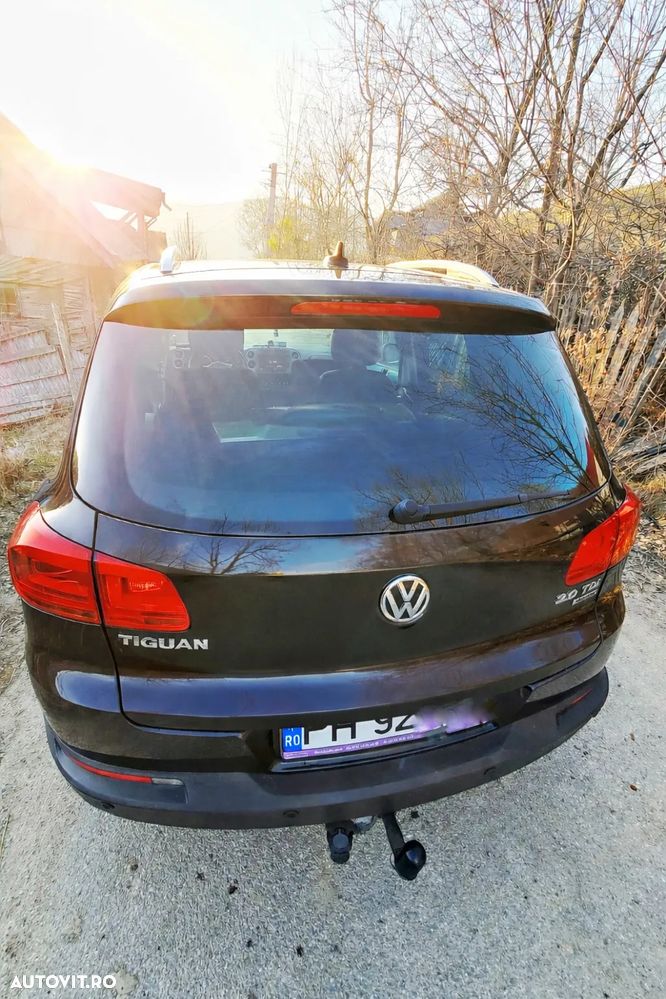 Volkswagen Tiguan 2.0 TDI 4Motion DSG Sport & Style - 13