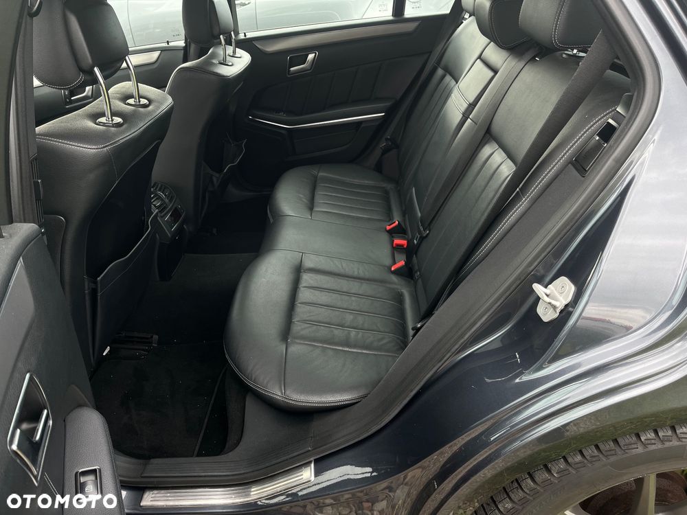 Mercedes-Benz Klasa E 200 CDI 7G-TRONIC Avantgarde - 27