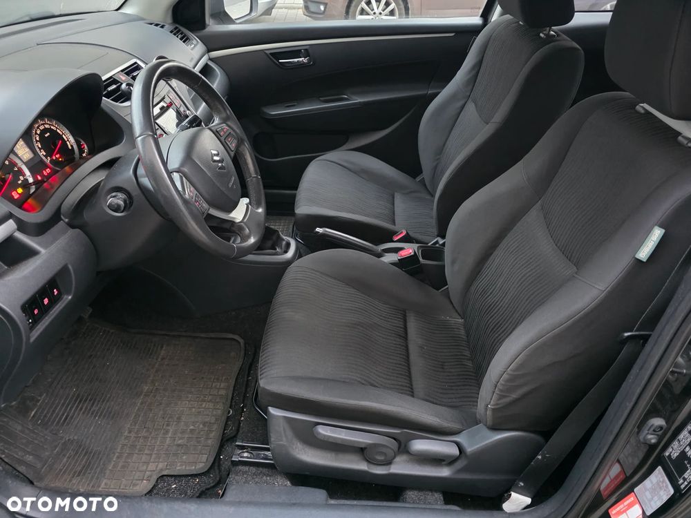 Suzuki Swift 1.2 Premium - 6