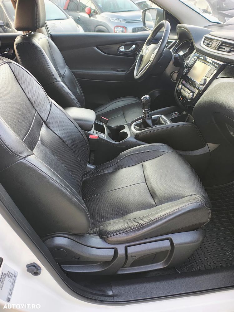 Nissan Qashqai 1.5 DCI TEKNA - 6