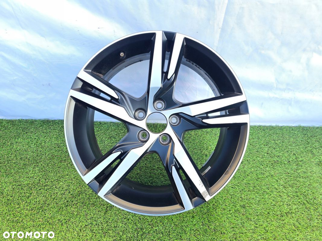 FELGA VOLVO V60 V90 XC40 XC60 7,5x19 ET50,5 31423931 - 3