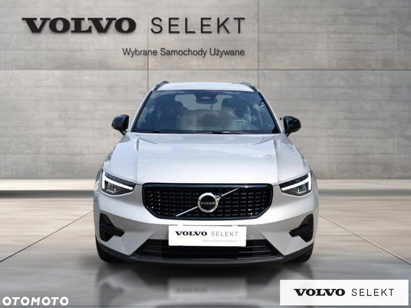 Volvo XC 40 - 4