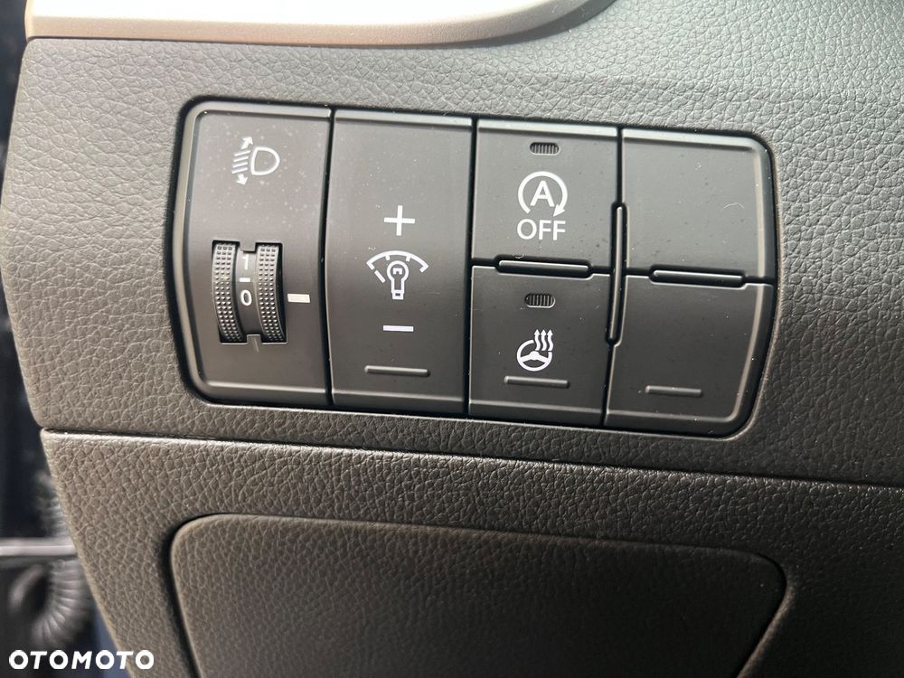 Hyundai i30 blue Kombi 1.6 CRDi Style - 30