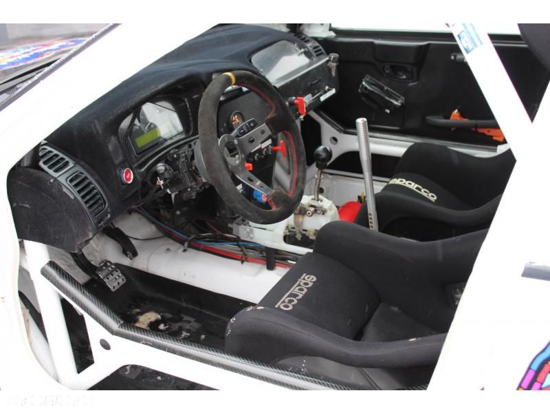 Mitsubishi Lancer - 5