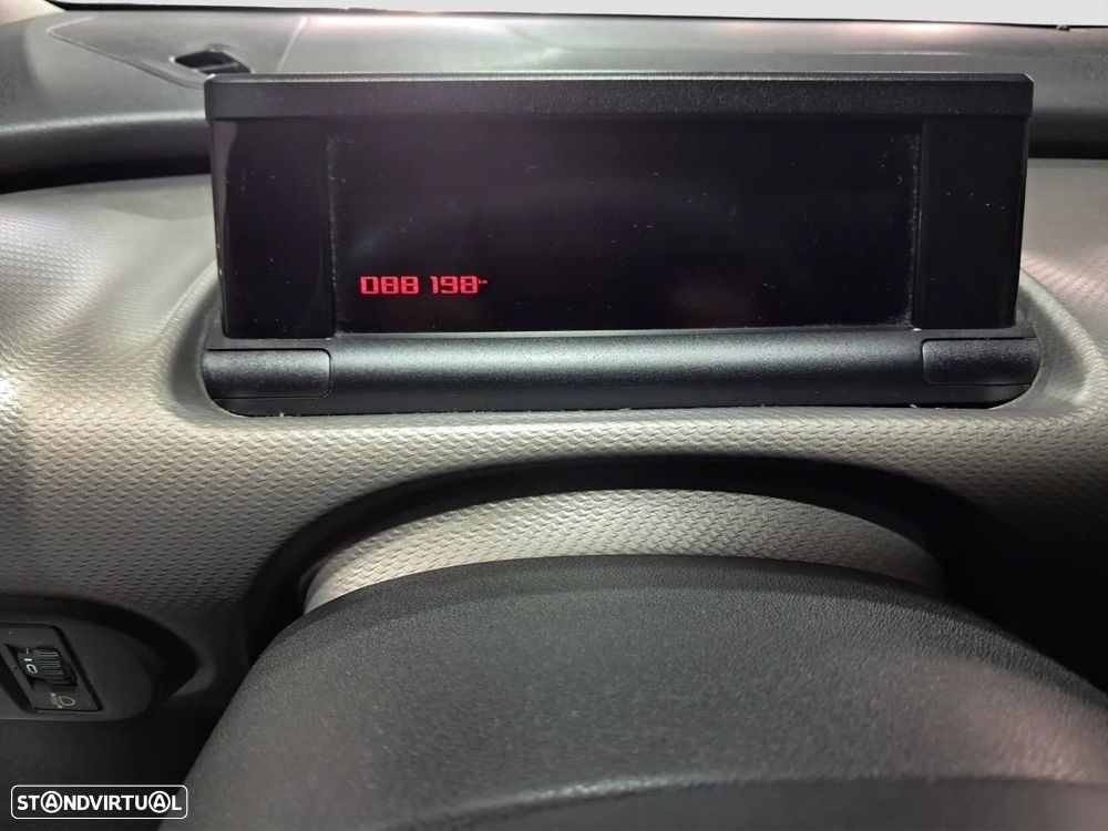 Citroën C4 Cactus 1.2 PureTech Feel Business EAT6 - 11