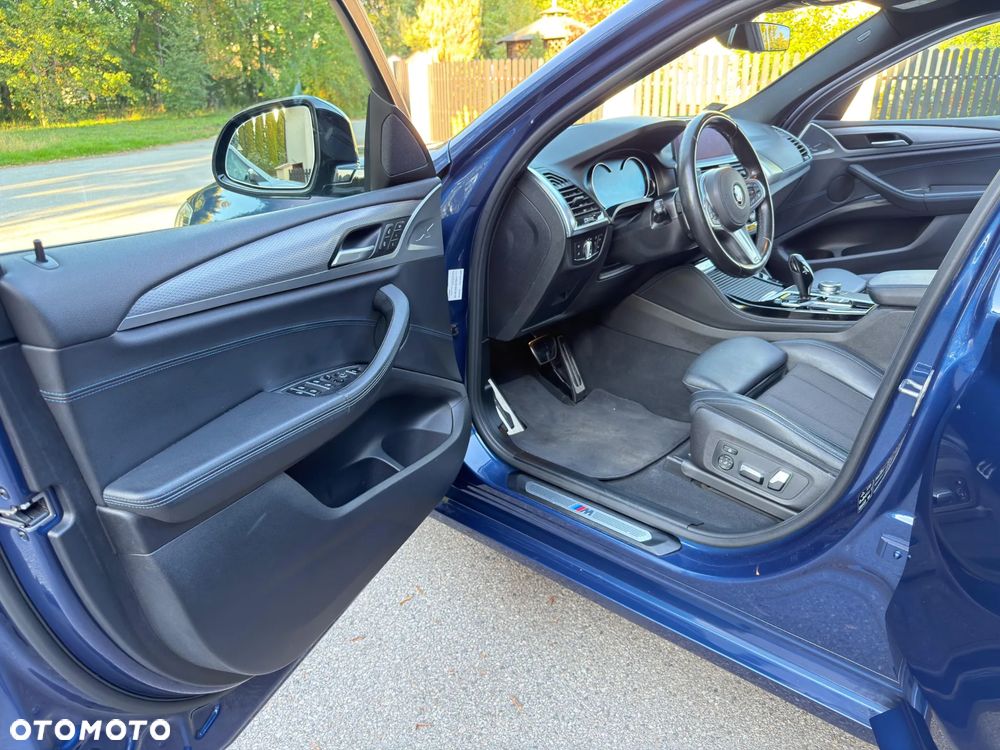 BMW X4 - 4