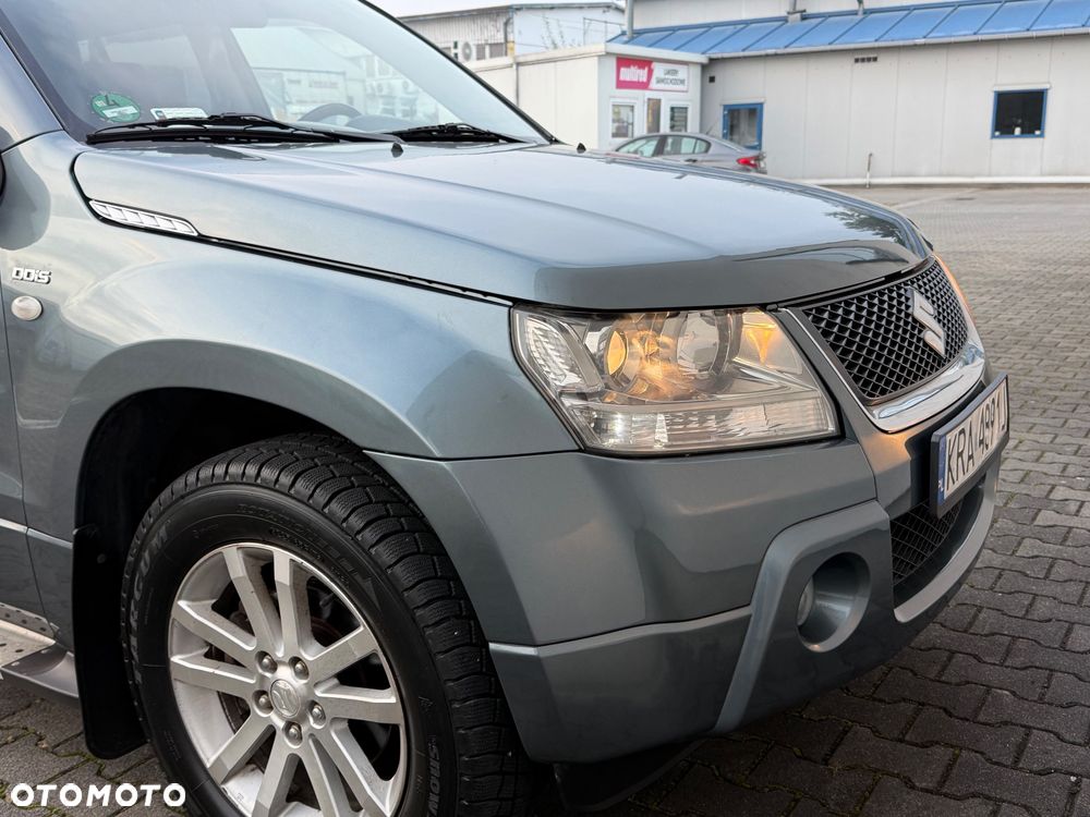 Suzuki Grand Vitara 1.9 DDiS 20th Anniversary - 24