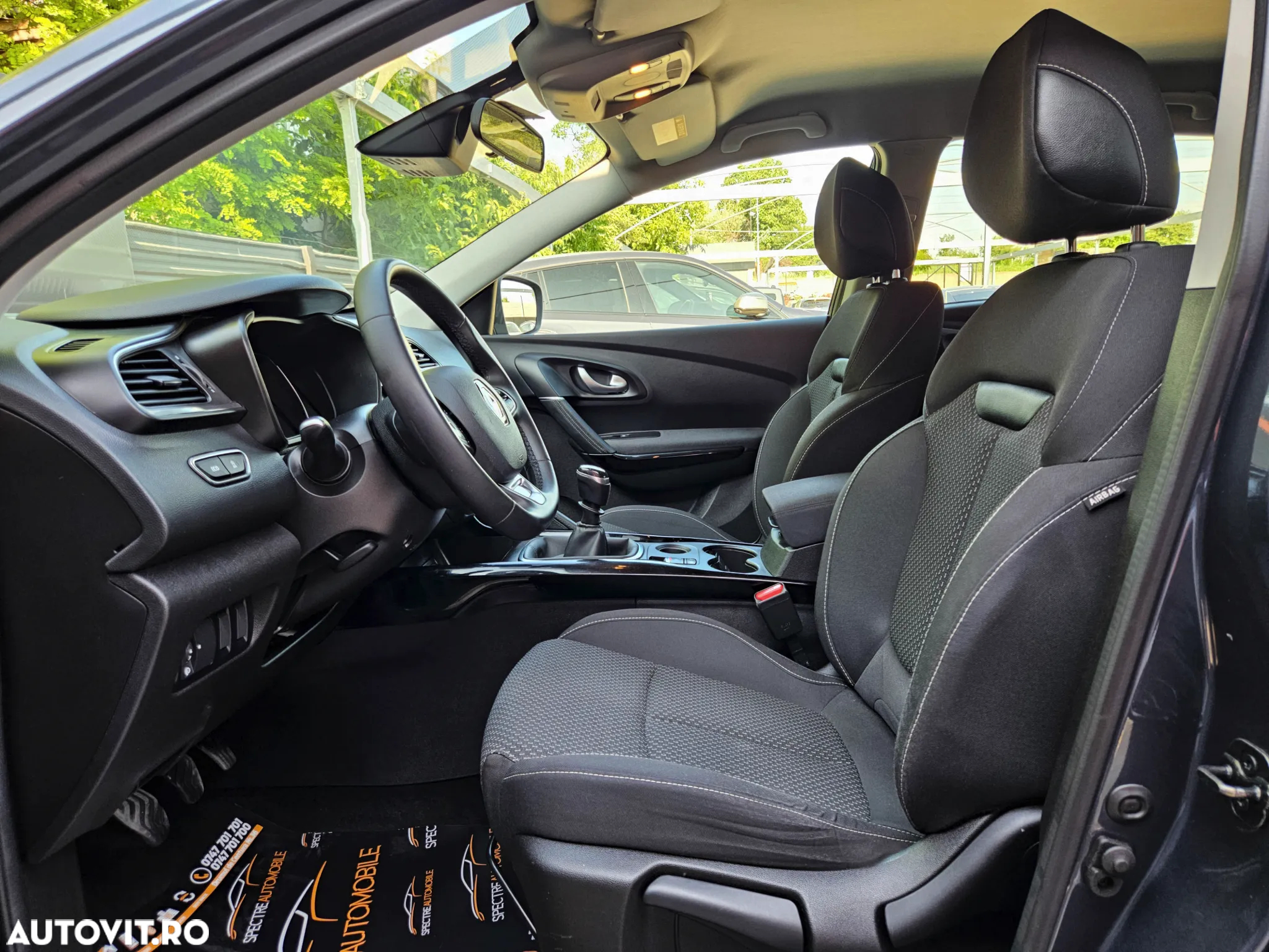 Renault Kadjar TCe 140 GPF BUSINESS EDITION - 10