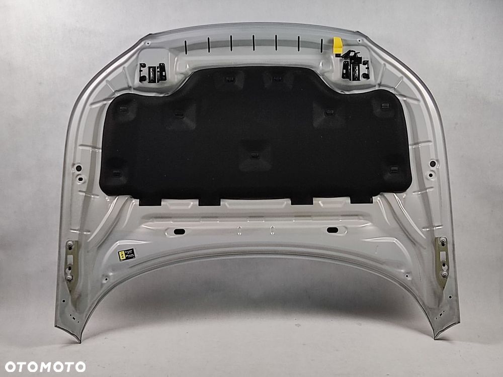 VOLVO XC40 17-21r Maska - 4