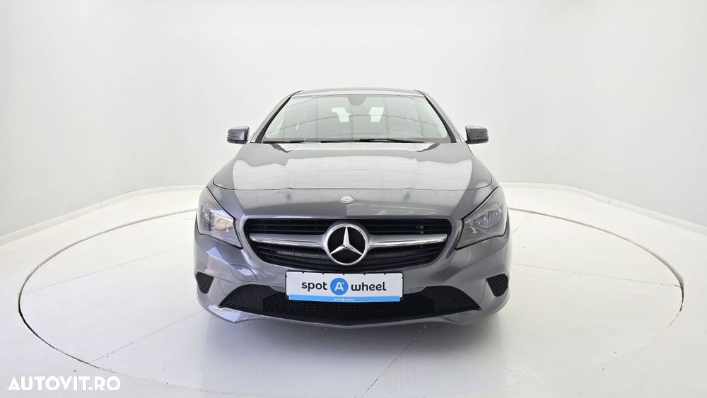 Mercedes-Benz CLA - 2