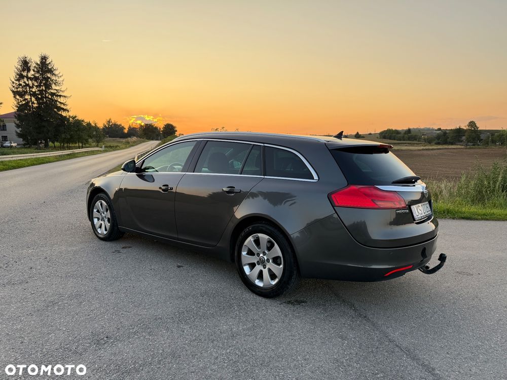 Opel Insignia 2.0 CDTI - 6