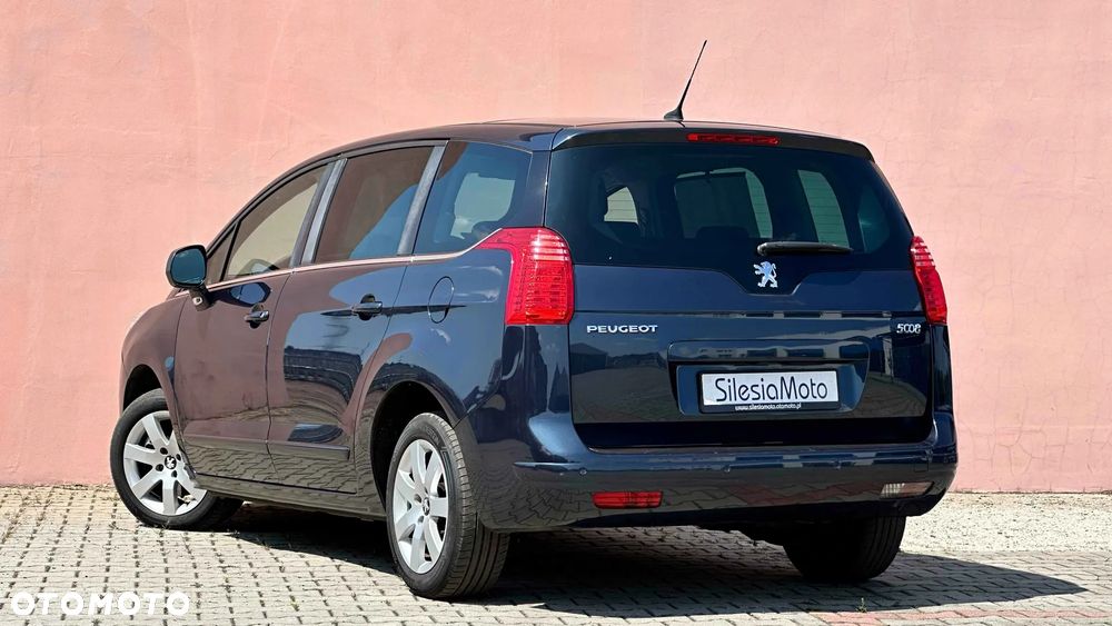 Peugeot 5008 - 3