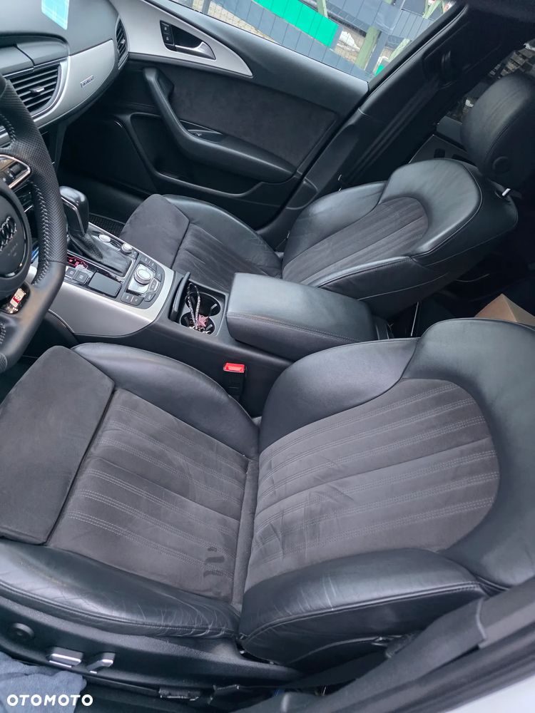Audi A6 Avant 2.0 TDI Quattro S tronic - 12