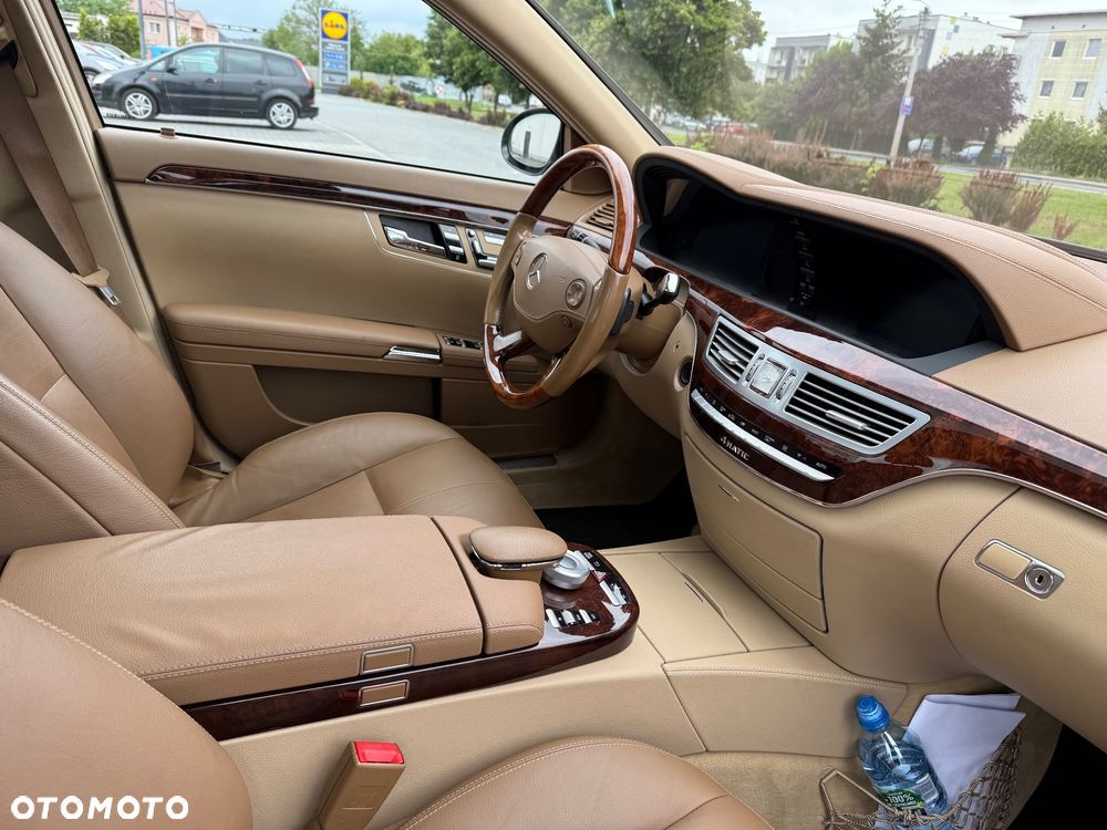 Mercedes-Benz Klasa S 500 4-Matic - 14