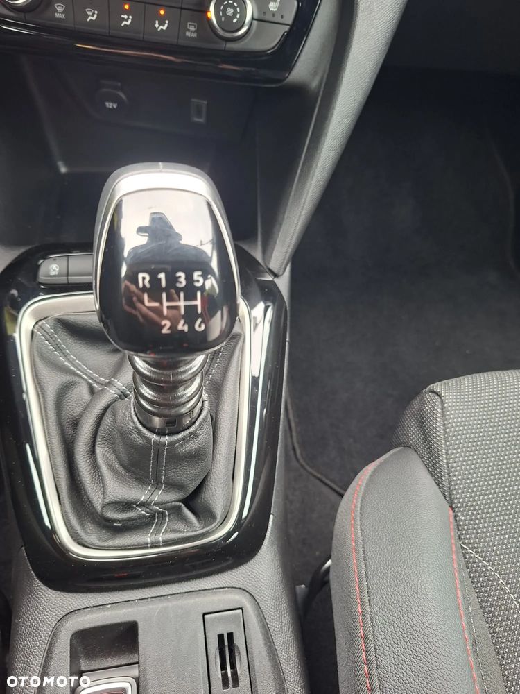 Opel Corsa 1.2 Direct Injection Turbo YES - 12