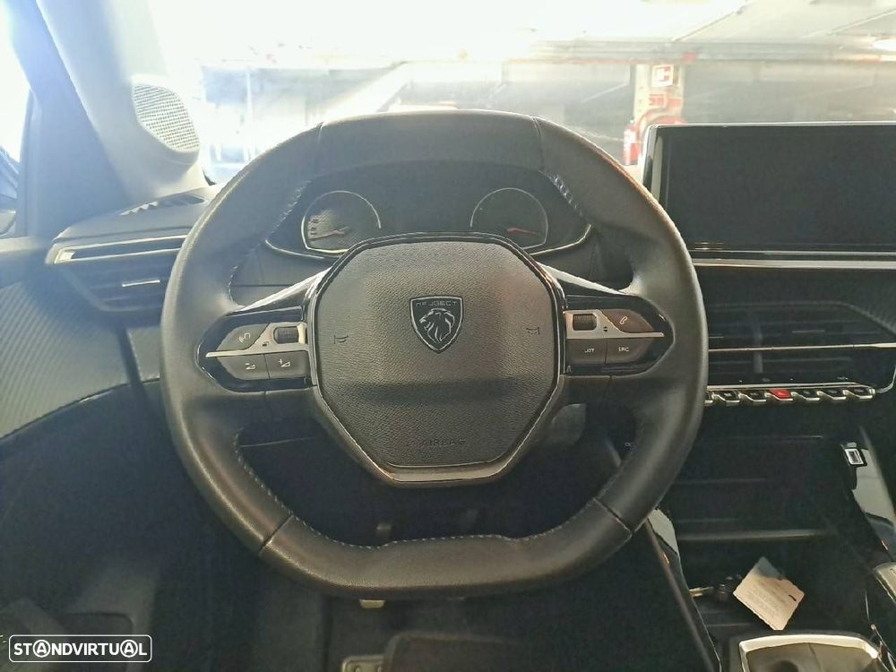 Peugeot 208 1.2 PureTech Active - 12