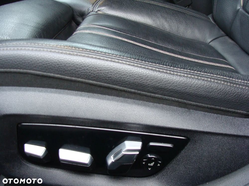 BMW Seria 5 520d xDrive M Sport sport - 11