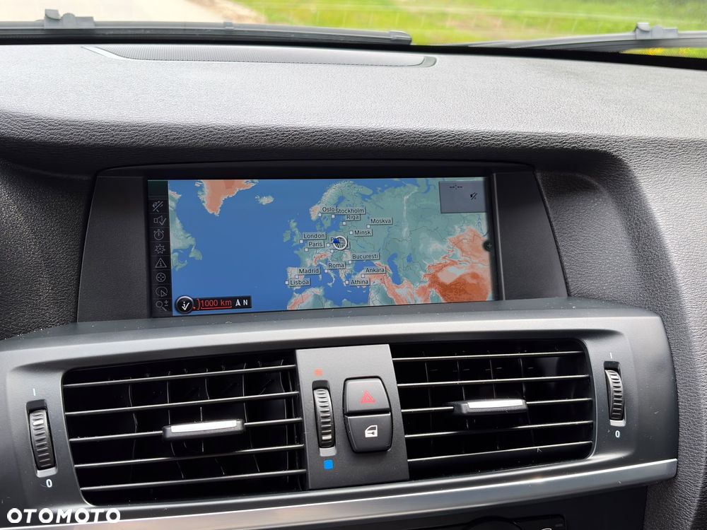 BMW X3 xDrive20d - 23