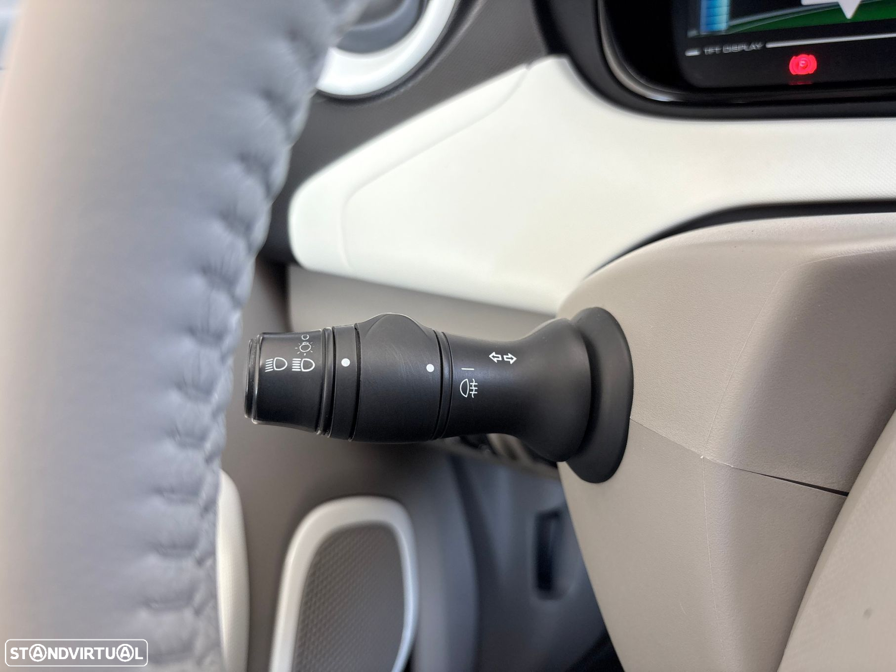 Renault Zoe (c/ Bateria) Life 40 Q90 - 16