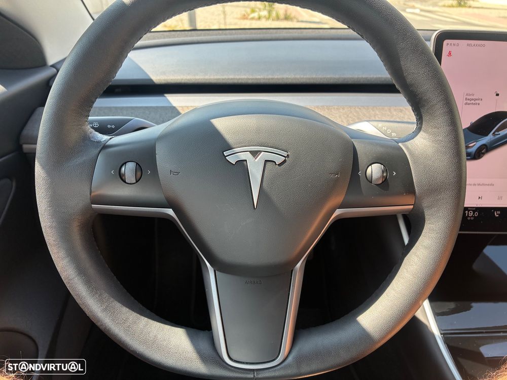 Tesla Model 3 Long Range Tração Traseira - 25