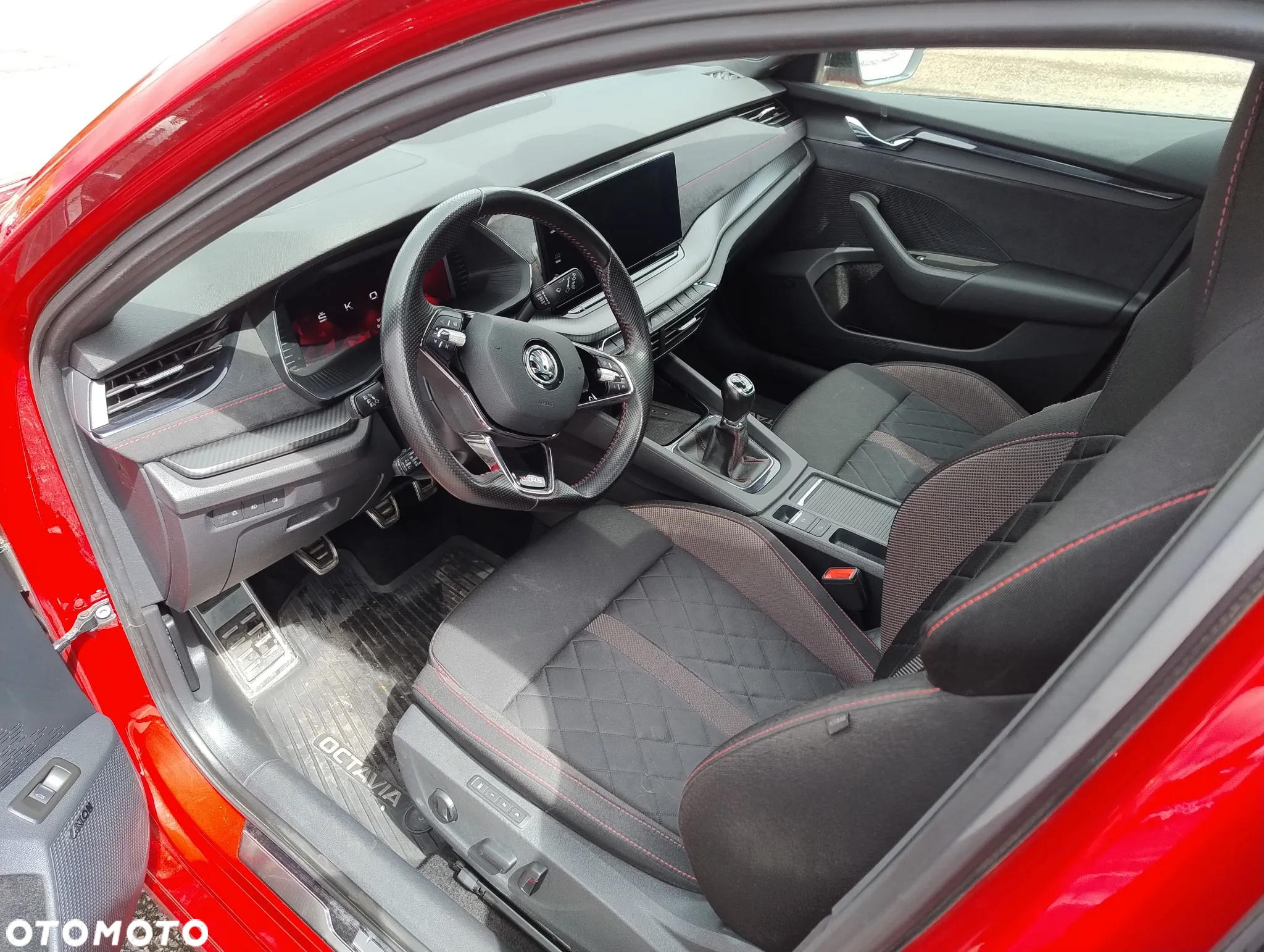 Skoda Octavia 2.0 TSI RS - 9