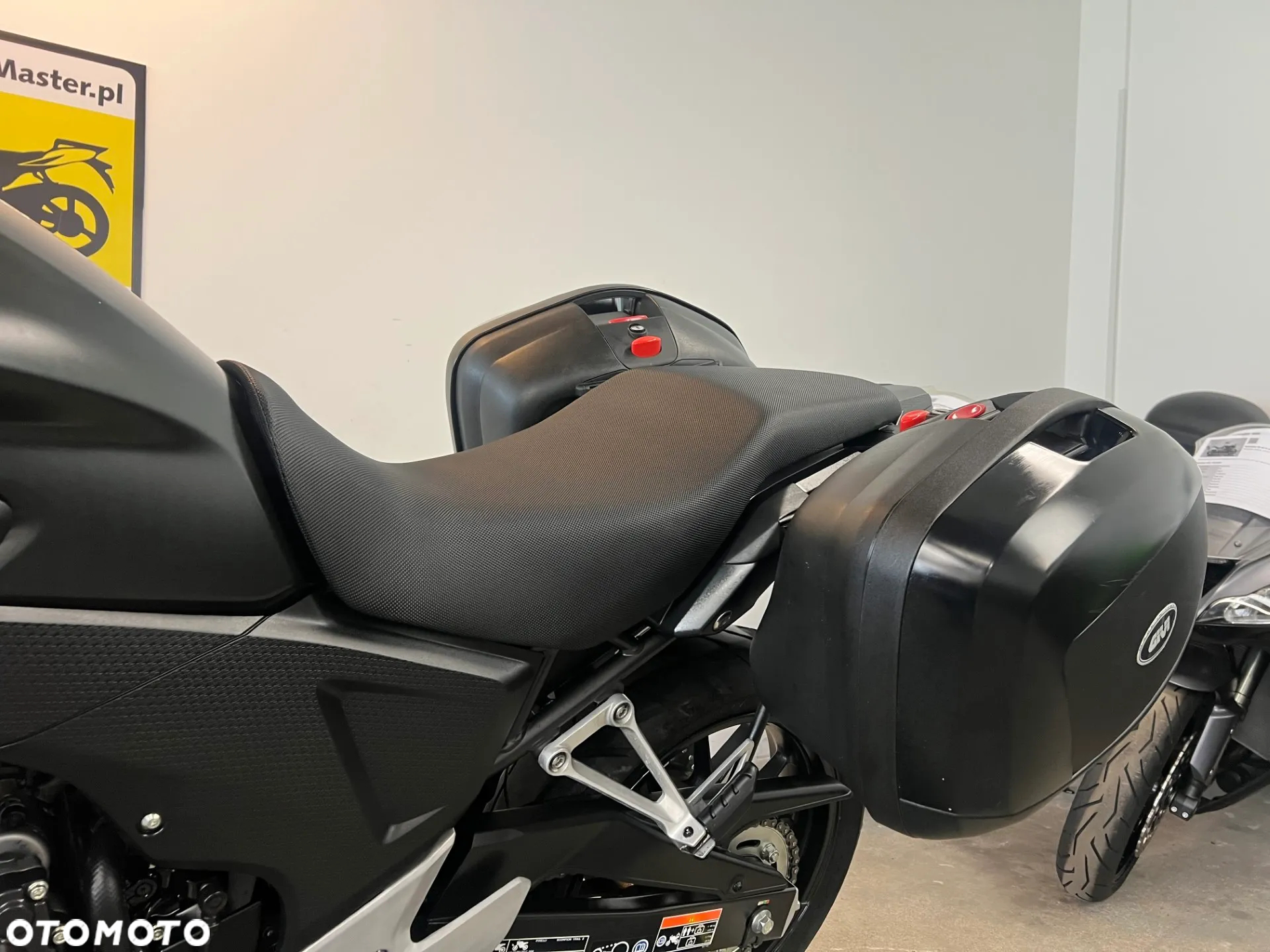 Honda CB - 27