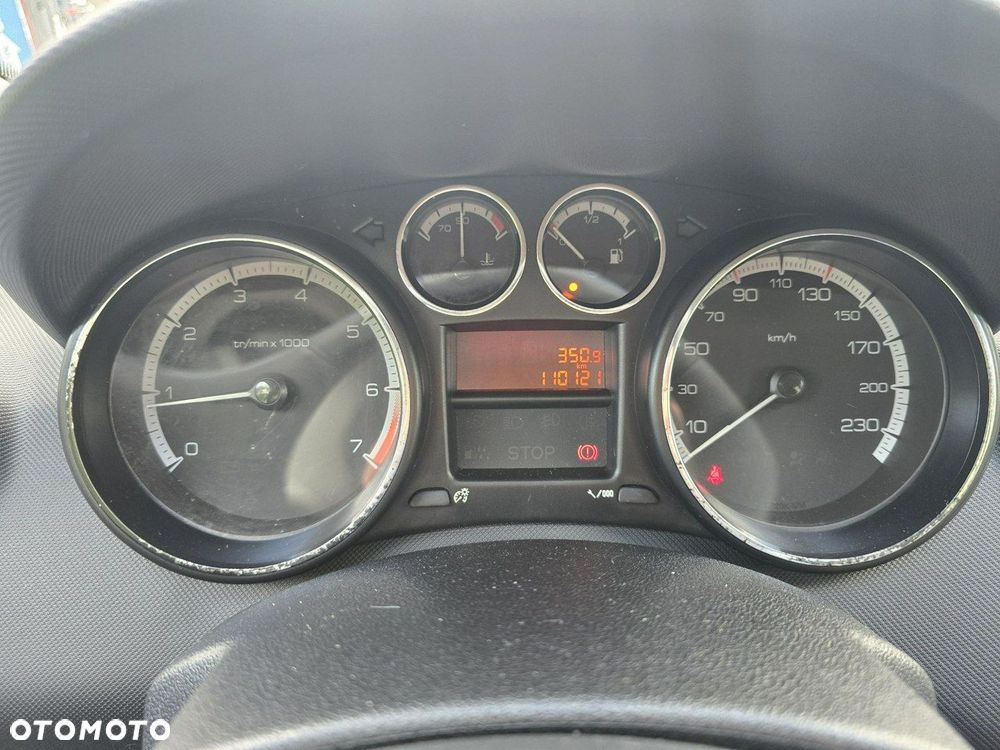 Peugeot 308 1.6 Trendy - 26