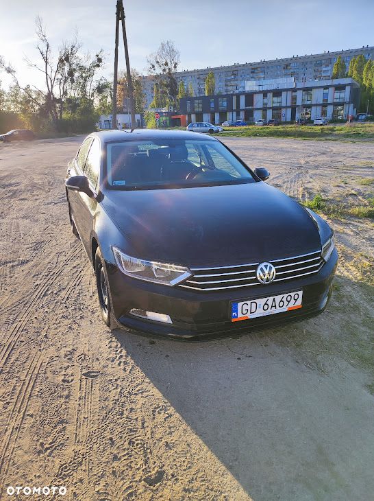 Volkswagen Passat 1.4 TSI BMT Trendline - 1