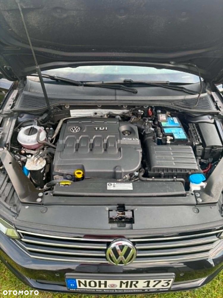 Volkswagen Passat - 6