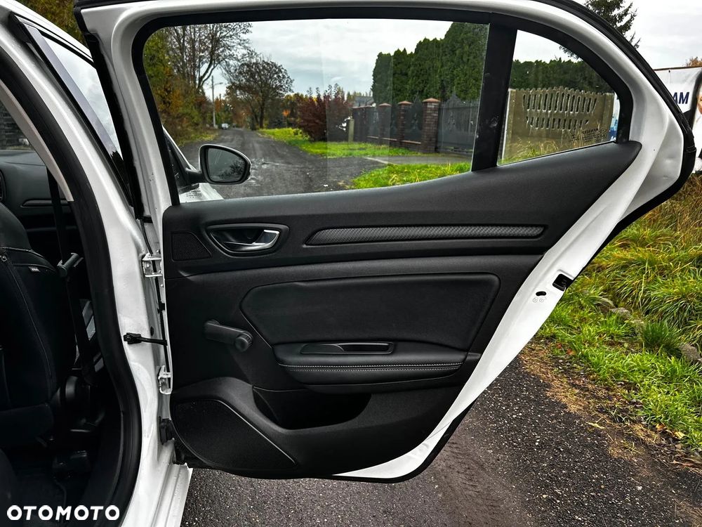 Renault Megane 1.5 Blue dCi Life - 20