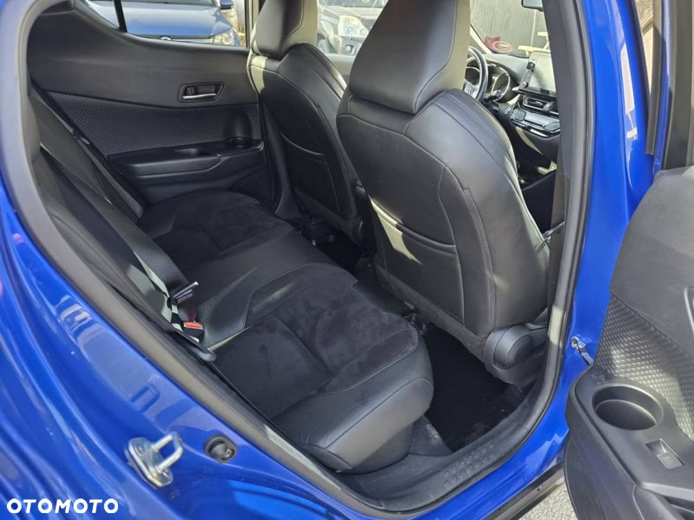 Toyota C-HR Style Selection - 13