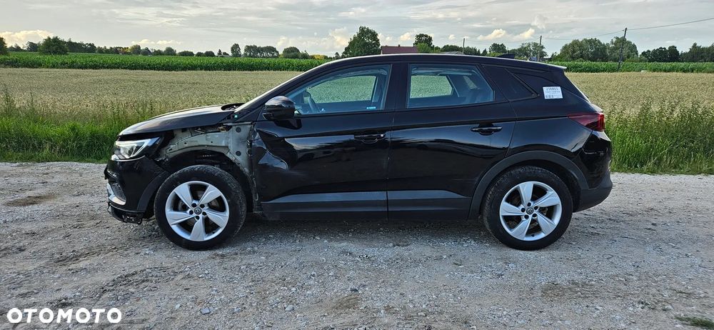 Opel Crossland X - 2
