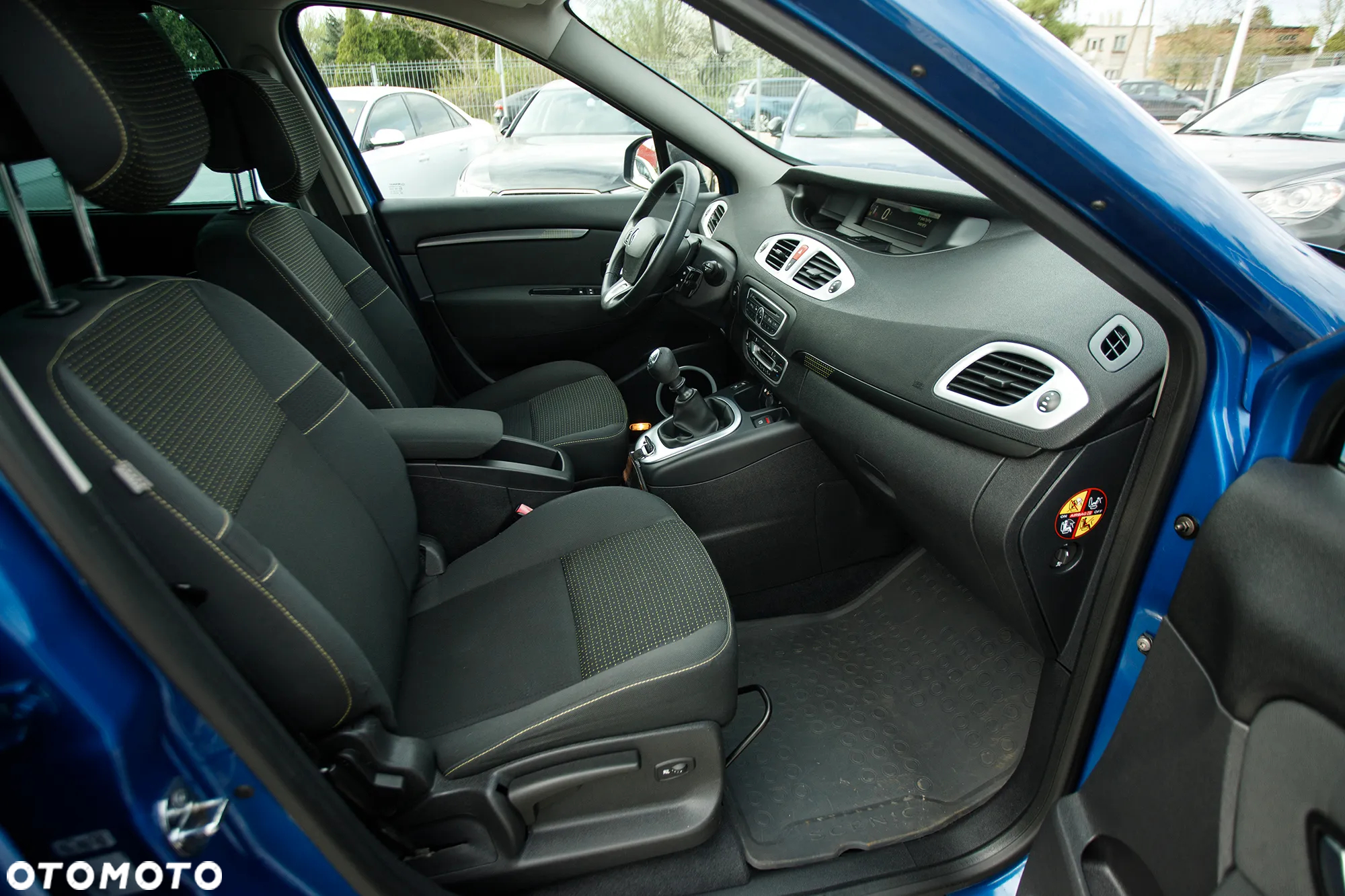 Renault Scenic TCe 130 Dynamique - 23