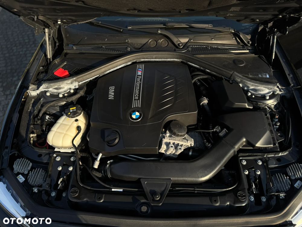 BMW Seria 2 M235i sport - 25