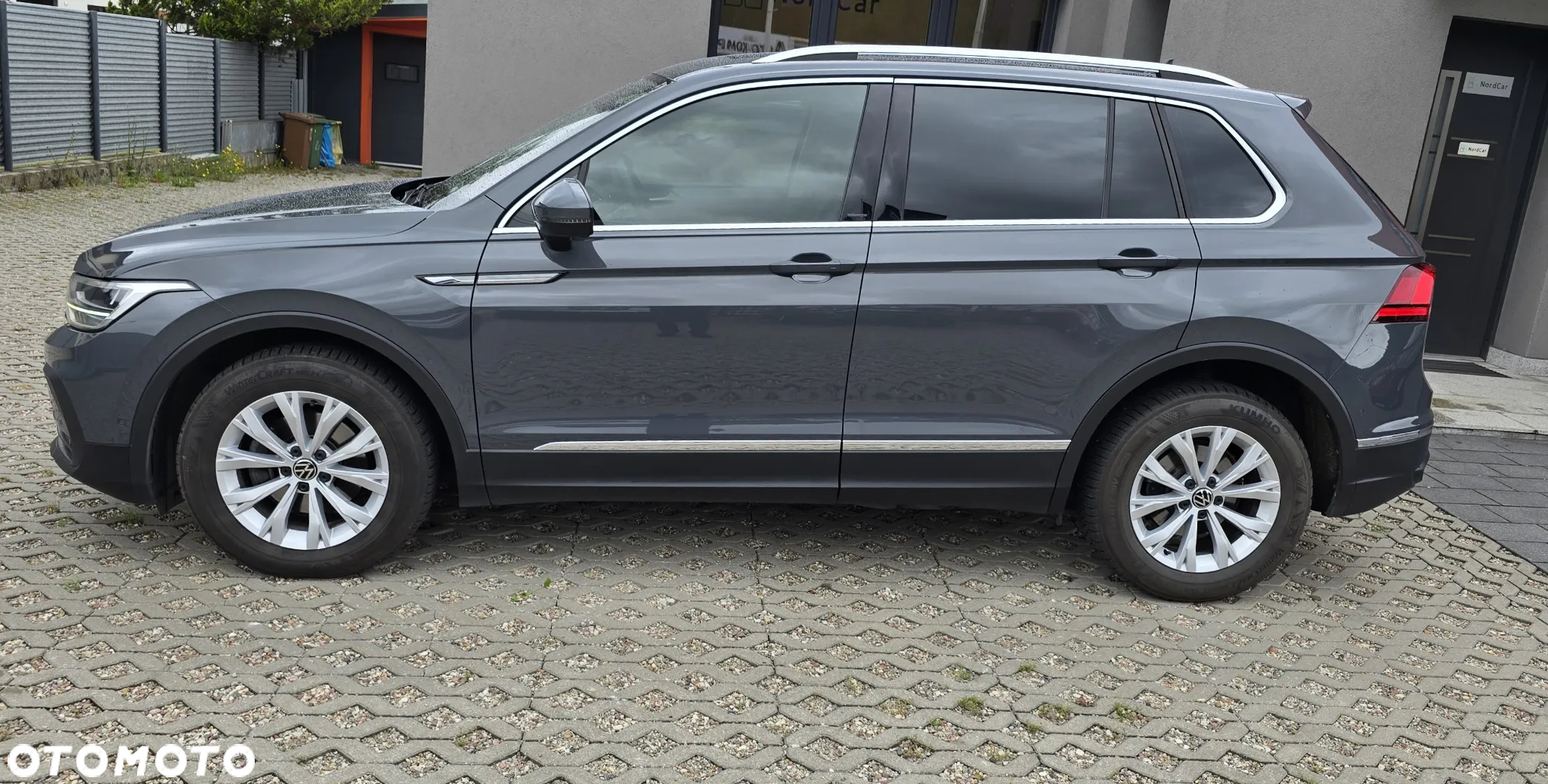 Volkswagen Tiguan 2.0 TDI SCR Life DSG - 4