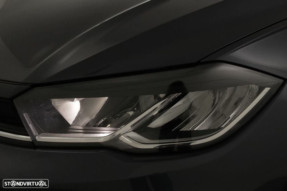 VW Polo 1.0 TSI Urban DSG - 6