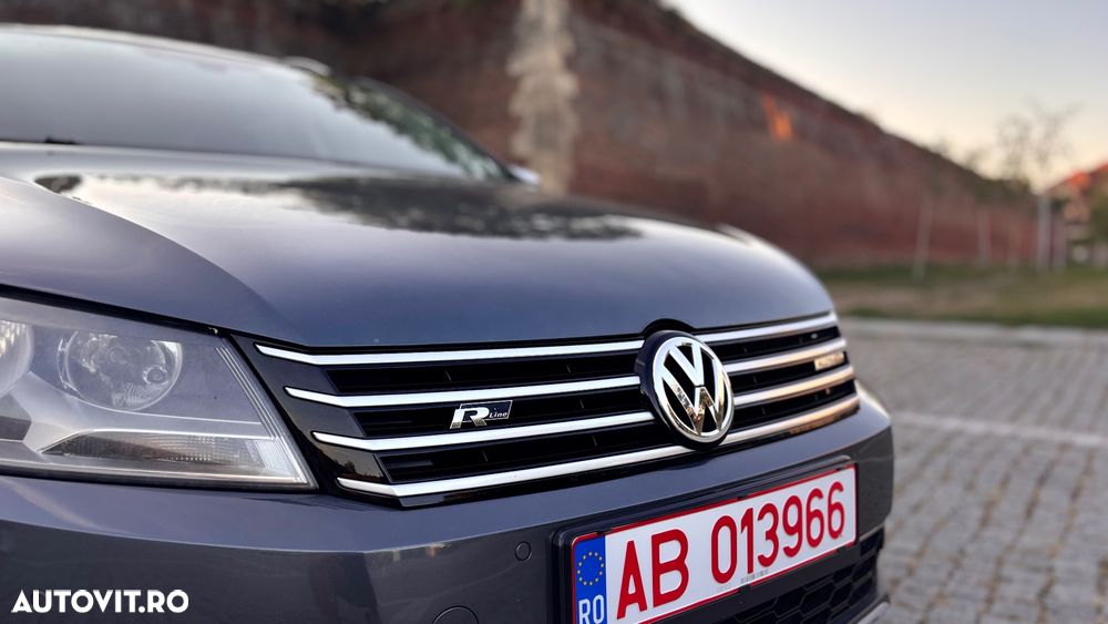 Volkswagen Passat - 19