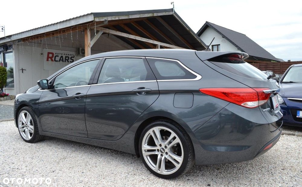Hyundai i40 Kombi 1.6 Trend - 16