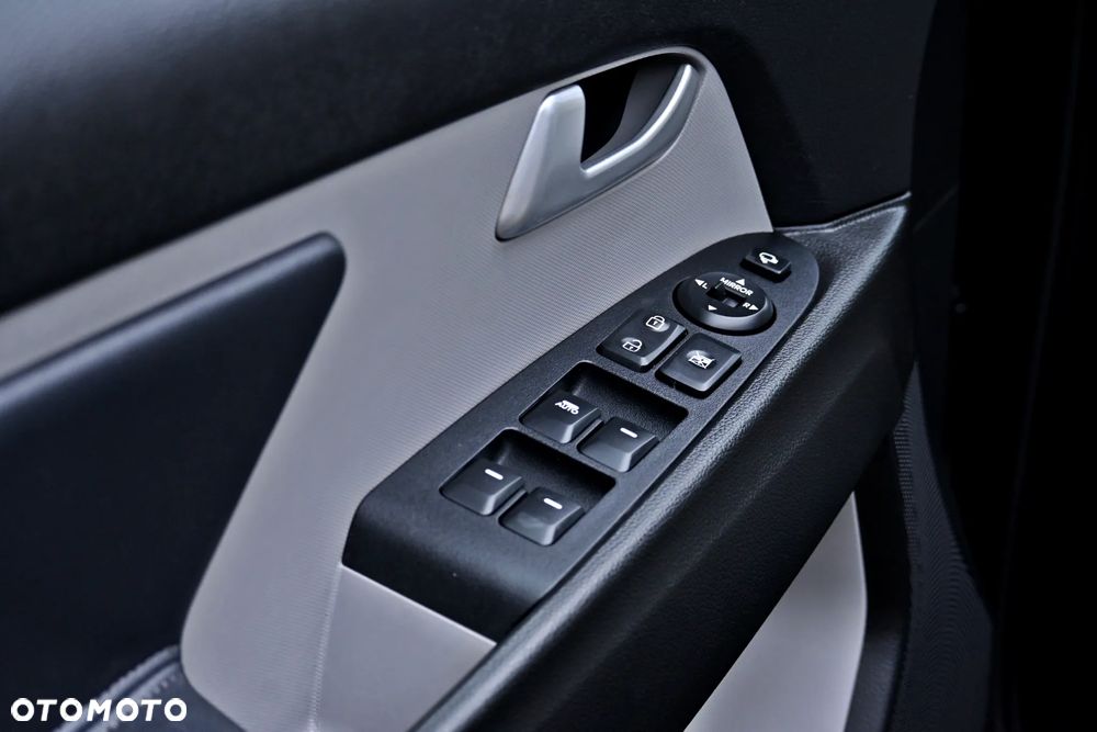 Kia Sportage 2.0 CRDI XL AWD - 30