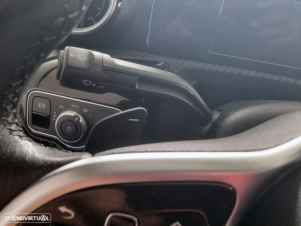 Mercedes-Benz CLA 180 d Style Aut. - 24